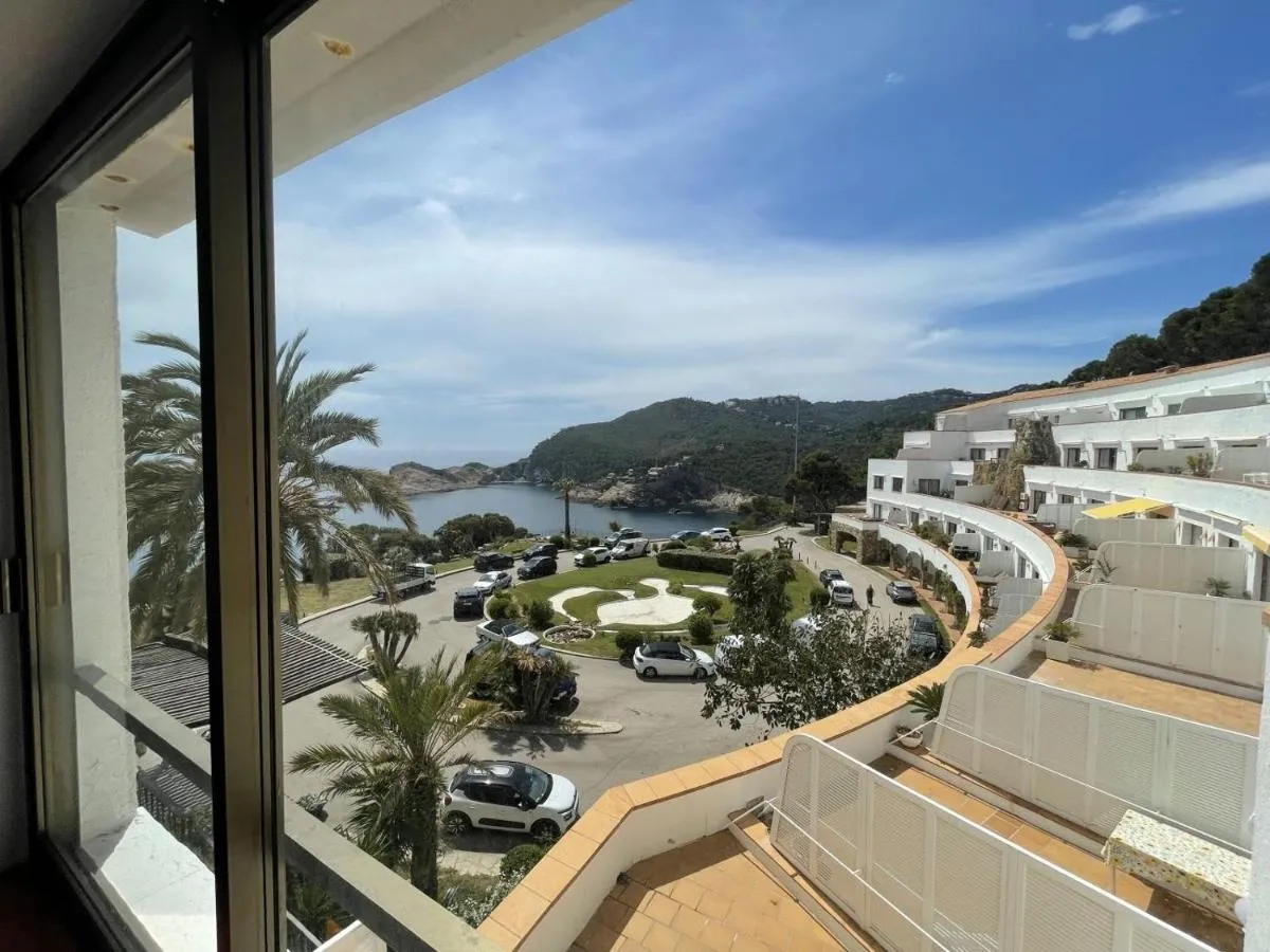 Vista de la cala d'Aiguafreda desde Cap Sa Sal, Begur